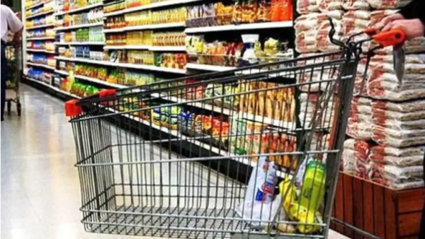 El consumo registró su sexta baja consecutiva: cayó 2,2% anual en mayo