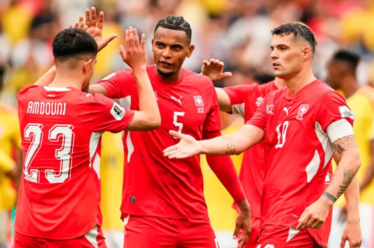Suiza eliminó a Colombia por penales y será el rival de Argentina en cuartos