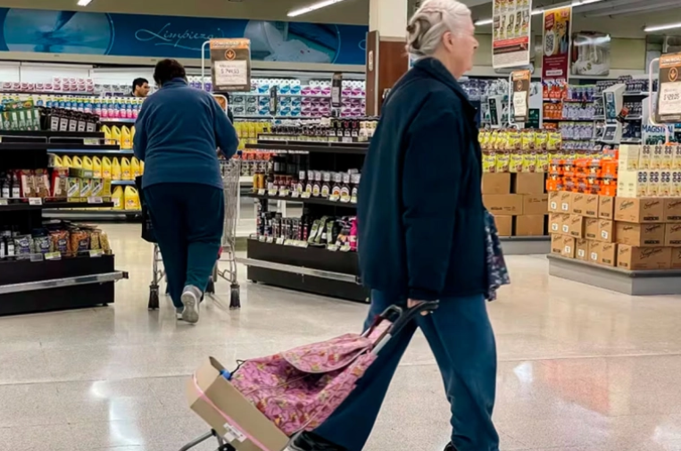 ANSES: supermercados y farmacias con descuentos de hasta 50% para jubilados