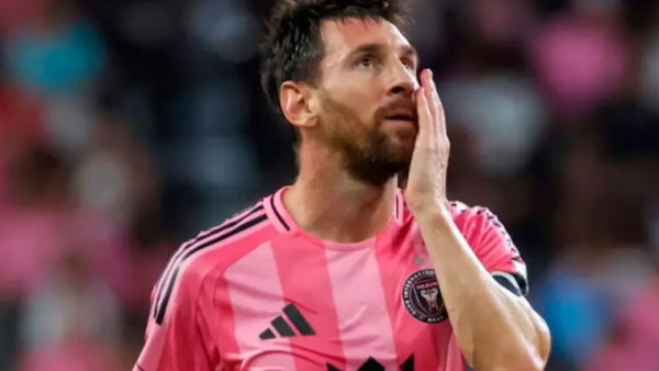 Messi convirtió tras un pase de De Paul, pero no pudo evitar otra derrota del Inter Miami