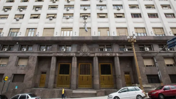 El Gobierno dispuso nuevas emisiones de deuda por hasta $22 billones y USD 4.050 millones