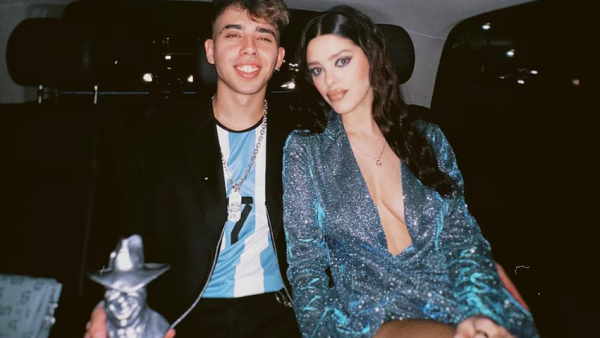 En medio de la polémica separación de Luck Ra y La Joaqui, el cantante se habría reconciliado con su expareja