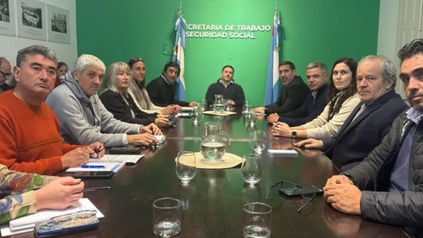 Paritaria docente: Provincia convocó a los gremios para este jueves