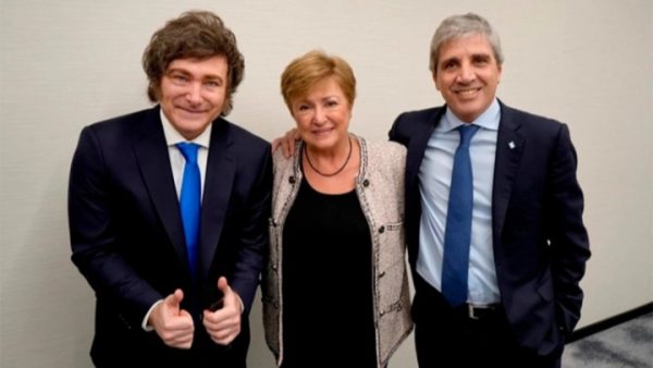 FMI inicia una nueva revisión del acuerdo con Argentina: qué metas deberá mostrar el Gobierno