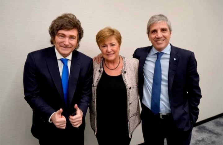 FMI inicia una nueva revisión del acuerdo con Argentina: qué metas deberá mostrar el Gobierno