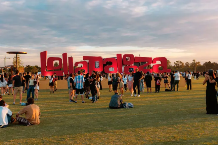 Lollapalooza Argentina 2027 confirmó su line up: Travis Scott, Charli XCX, TINI y The Killers entre los artistas