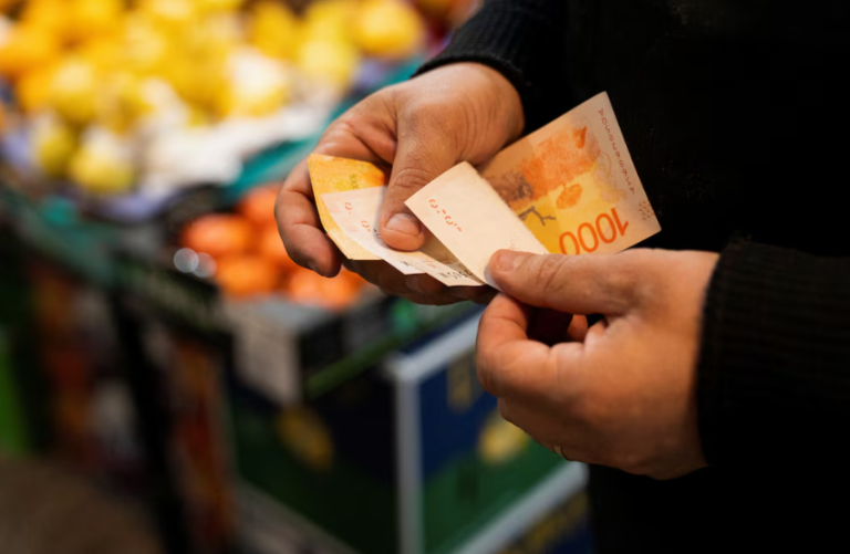 Siete de cada diez argentinos considera que la situación económica es mala, según una encuesta