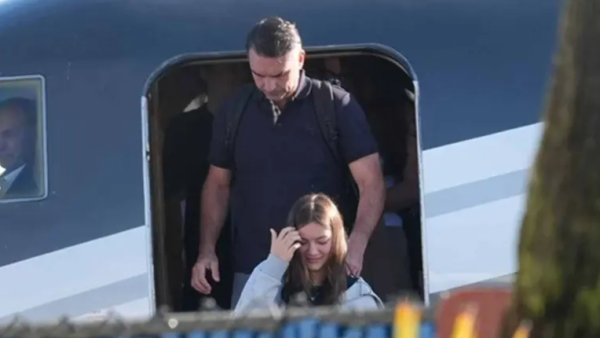 Tras su llegada a Estados Unidos, Bolsonaro publicó una carta y denunció fraude