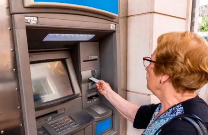 Feriado bancario: habrá cinco días seguidos sin atención en los bancos